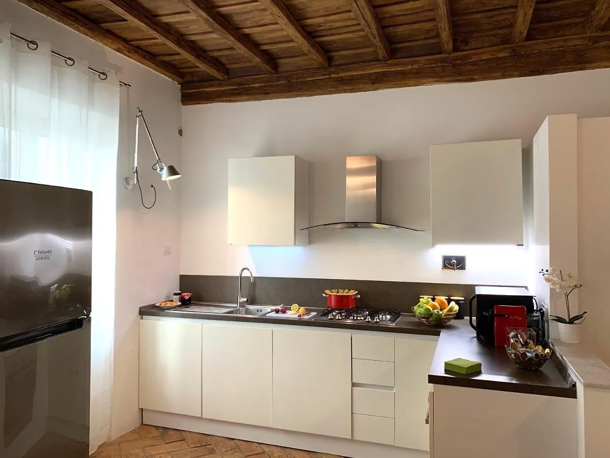 Leutari Apartment 35 Rome Italy